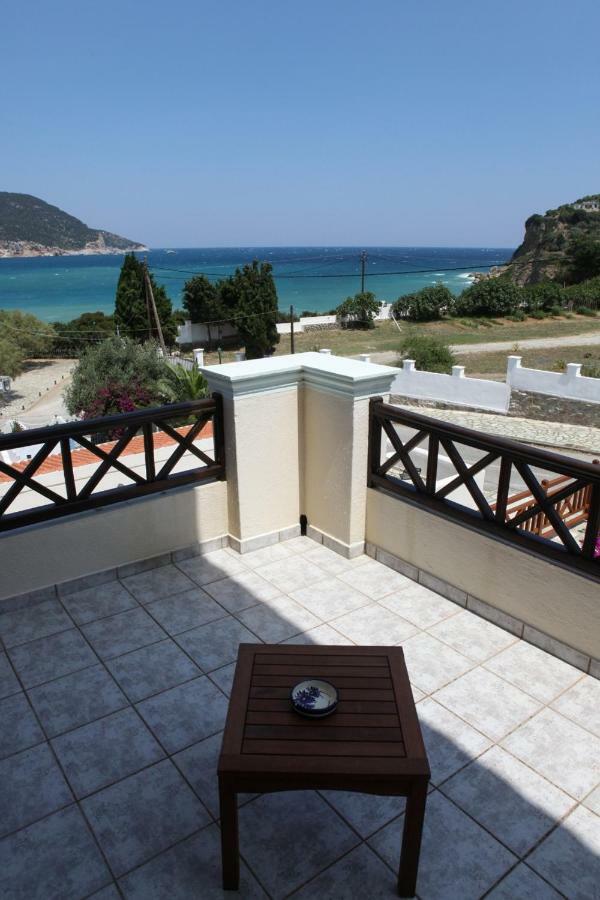 Pleoussa Studio And Apartments Skopelos Town Exterior photo